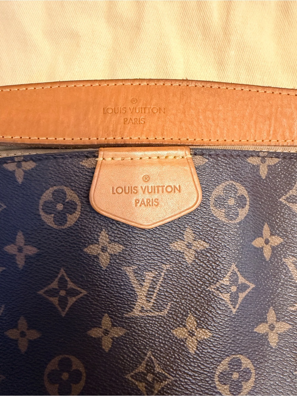 Louis Vuitton Graceful PM Monogram Shoulder Bag - Picture 5 of 12